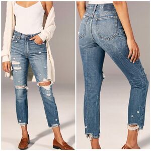 NEW Abercrombie & Fitch High Rise Distressed Mom Jean Size 26/2 R